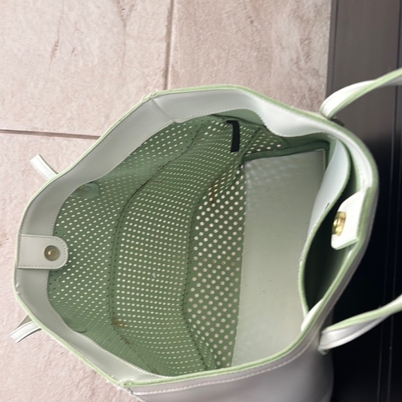 Light Green Pastel Perforated Tote Bag - Picture 8 of 9